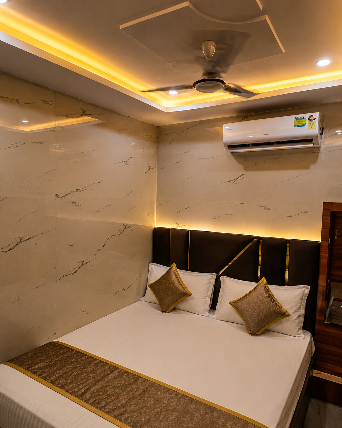 Hotel Shiv Palace